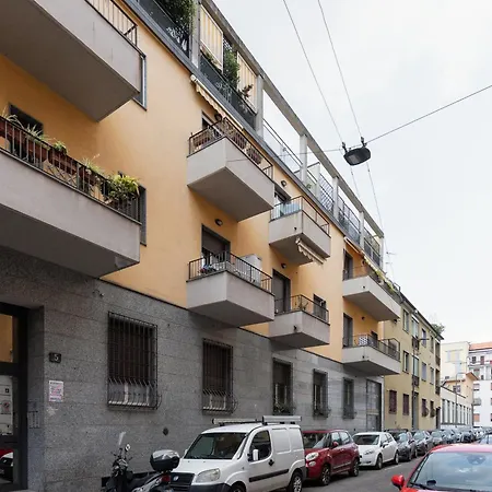 Turro Accogliente Loft Con Soppalco *