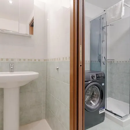 Turro Accogliente Loft Con Soppalco *